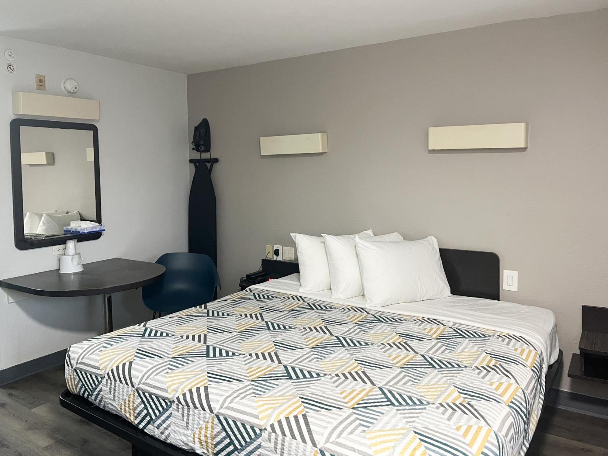 Hotel 6 - Augusta, Ga